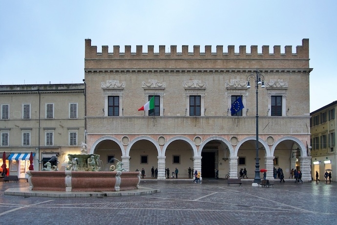 Pesaro è La Capitale Italiana Della Cultura 2024 | IT